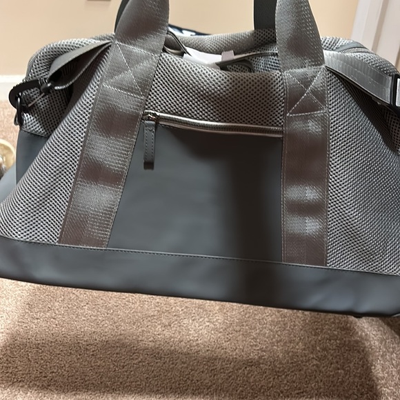 Weekend bag - Picture 3 of 3